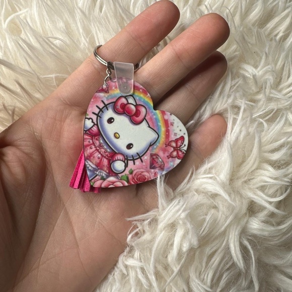 Hello Kitty Keychain. - Picture 7 of 8
